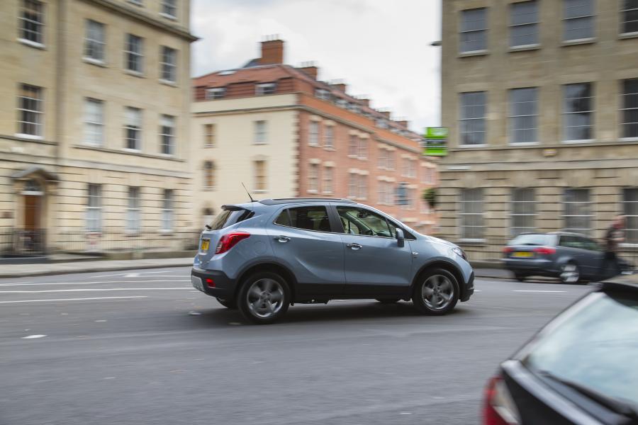  Vauxhall Mokka 2012 года  (фото 294 из 365)
